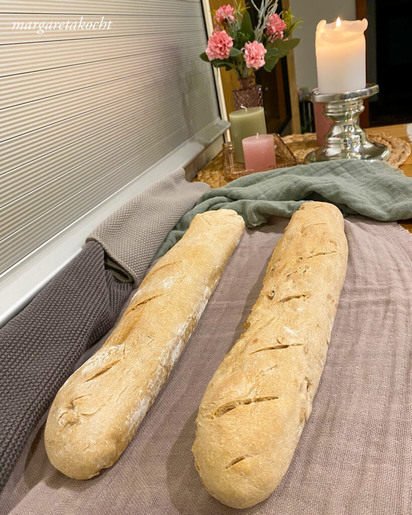 knuspriges Walnuss Baguette