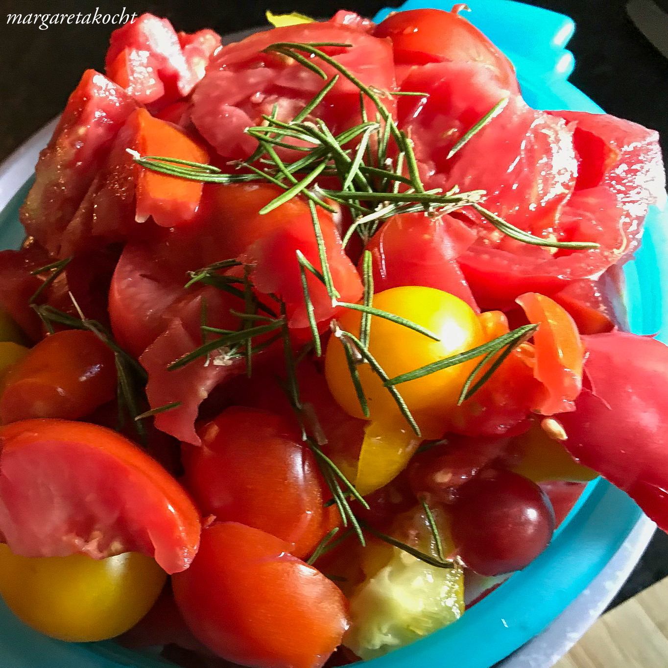 einfaches Paradeis (Tomaten) Sugo