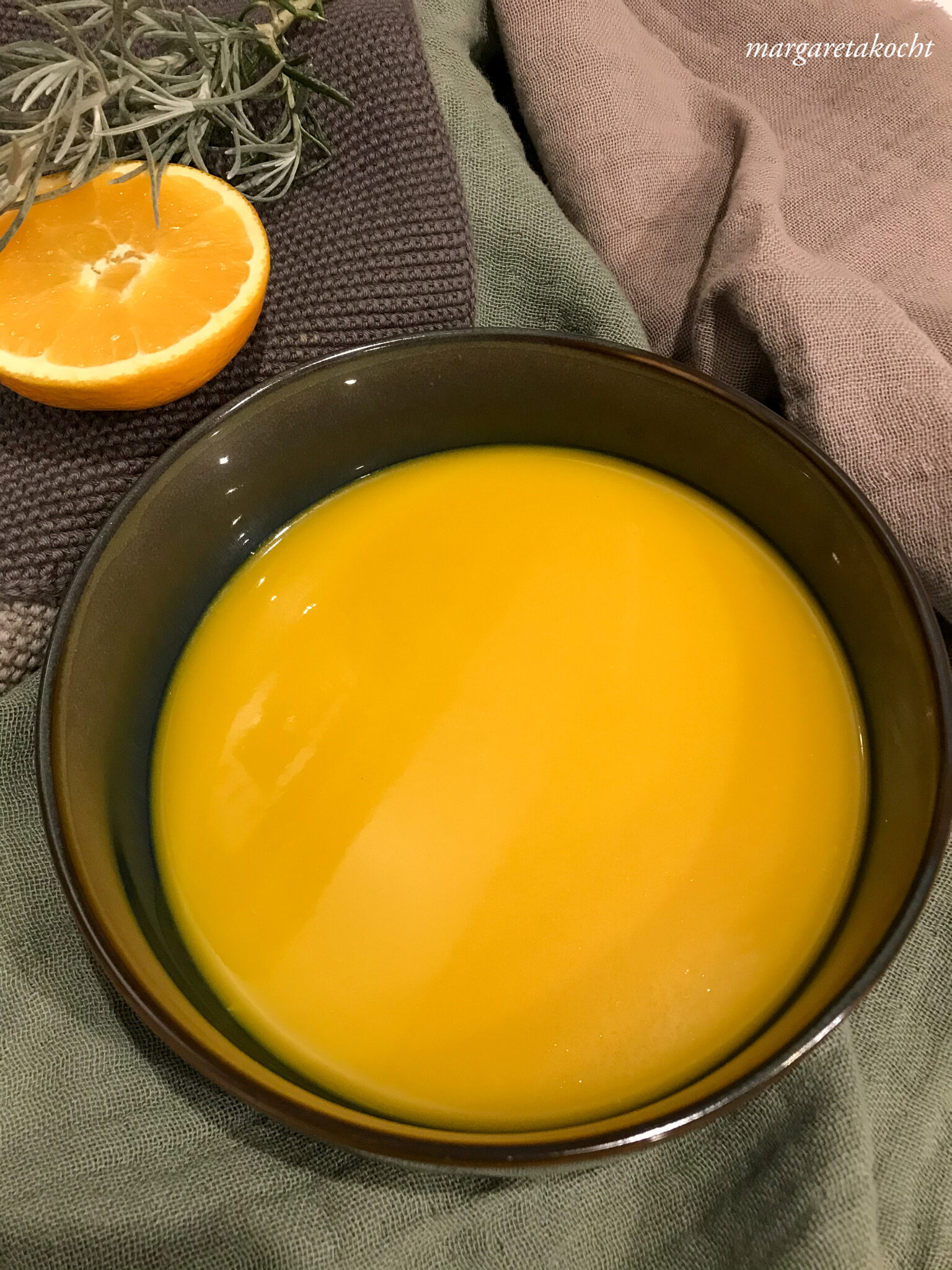 wärmende Karotten Orangen Suppe (und) jeder Tag ist ein Suppen Tag!