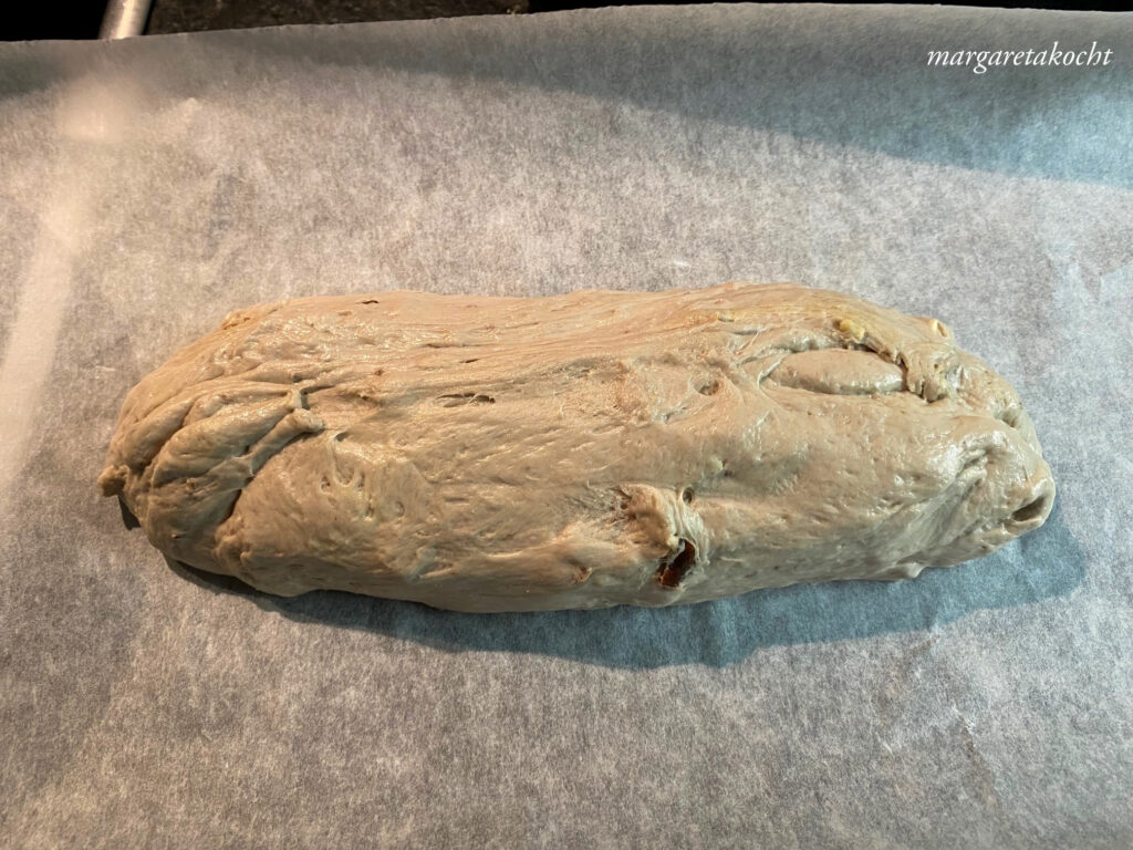 rustikales Ciabatta mit Walnüssen